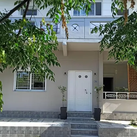 Eunoia, Executive Residence, 34 Theofrastou Str, Ground Floor, 5min To The * İstanköy