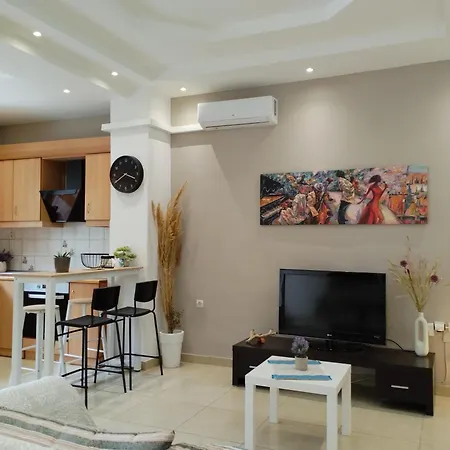 Daire Eunoia, Executive Residence, 34 Theofrastou Str, Ground Floor, 5min To The İstanköy