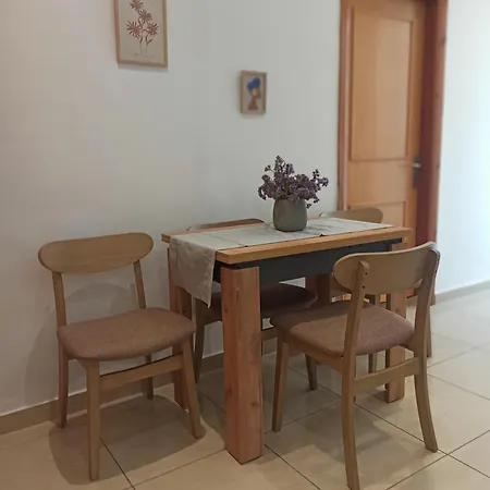 Eunoia, Executive Residence, 34 Theofrastou Str, Ground Floor, 5min To The İstanköy