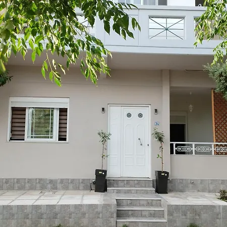 Eunoia, Executive Residence, 34 Theofrastou Str, Ground Floor, 5min To The Daire İstanköy
