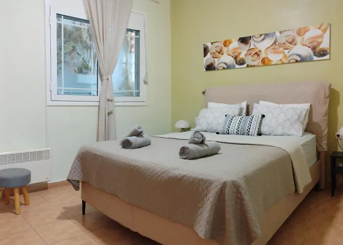 Apartament Eunoia, Executive Residence, 34 Theofrastou Str, Ground Floor, 5min To The Miasto Kos